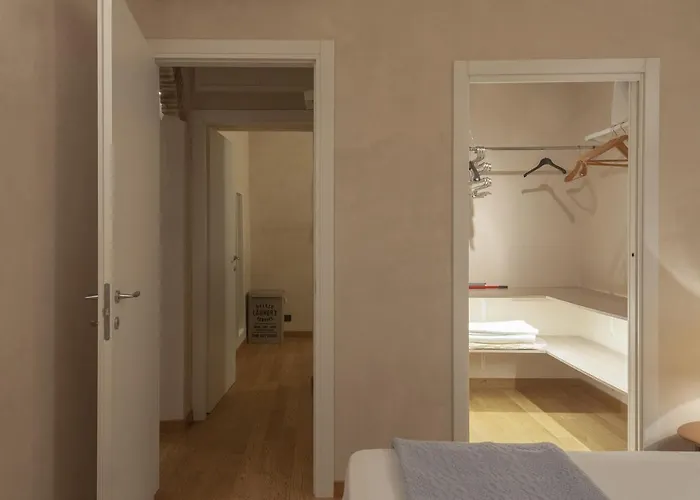 A Lovely Nest In The By Wonderful Italy ג'נובה